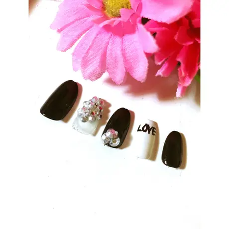 ネイルチップ専門店