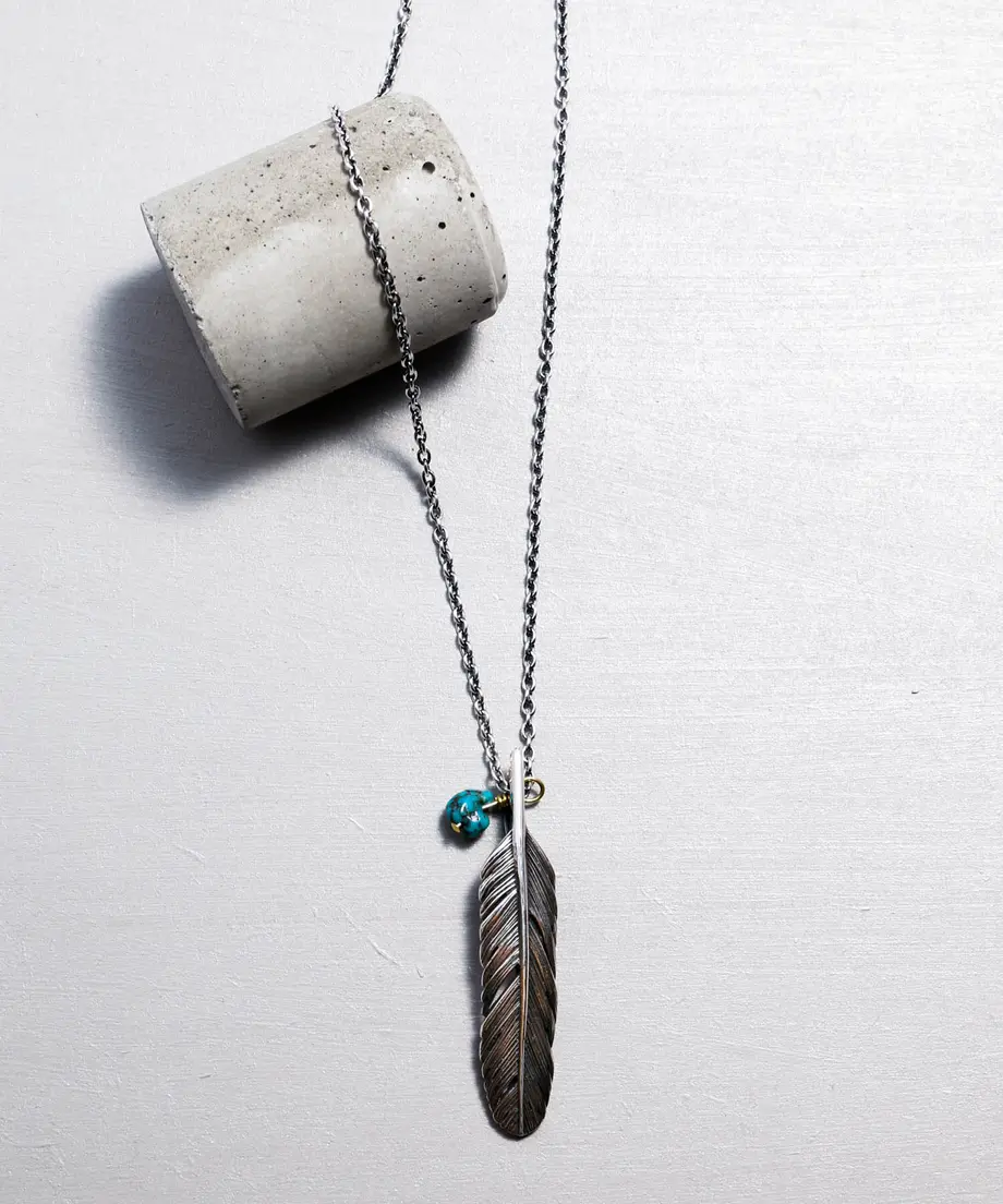 彼氏にプレゼントしたいネックレス おすすめブランド17選