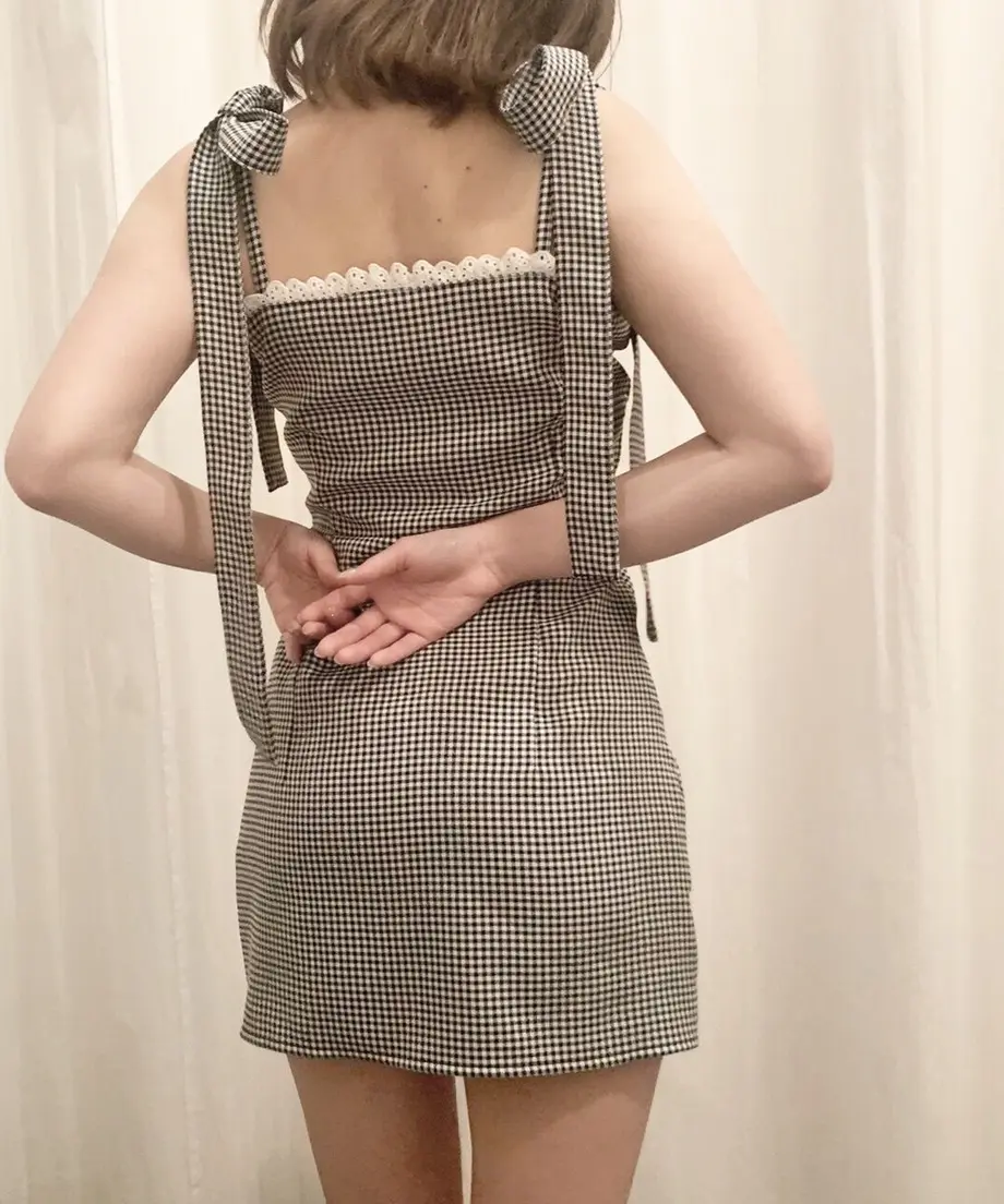 6058129ea11abc7cf6497a1a