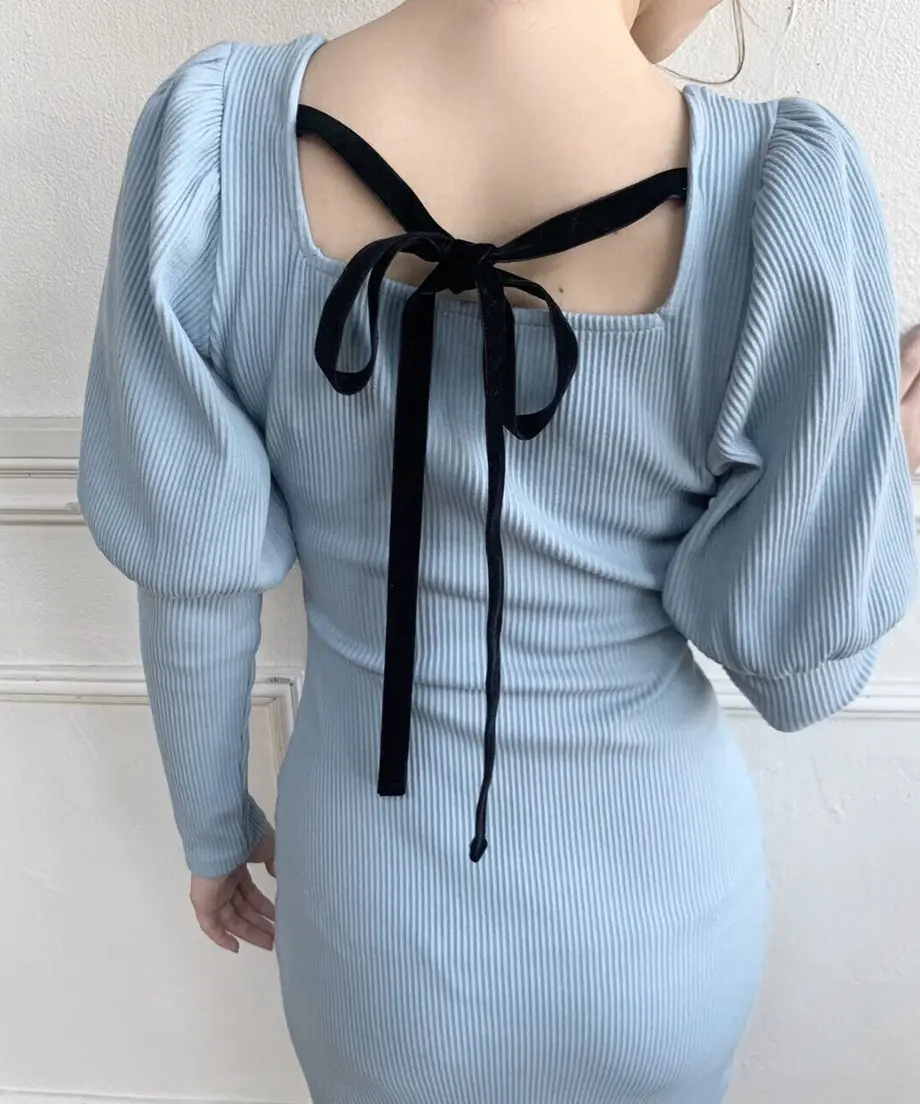 605818d4fda36002363232e2