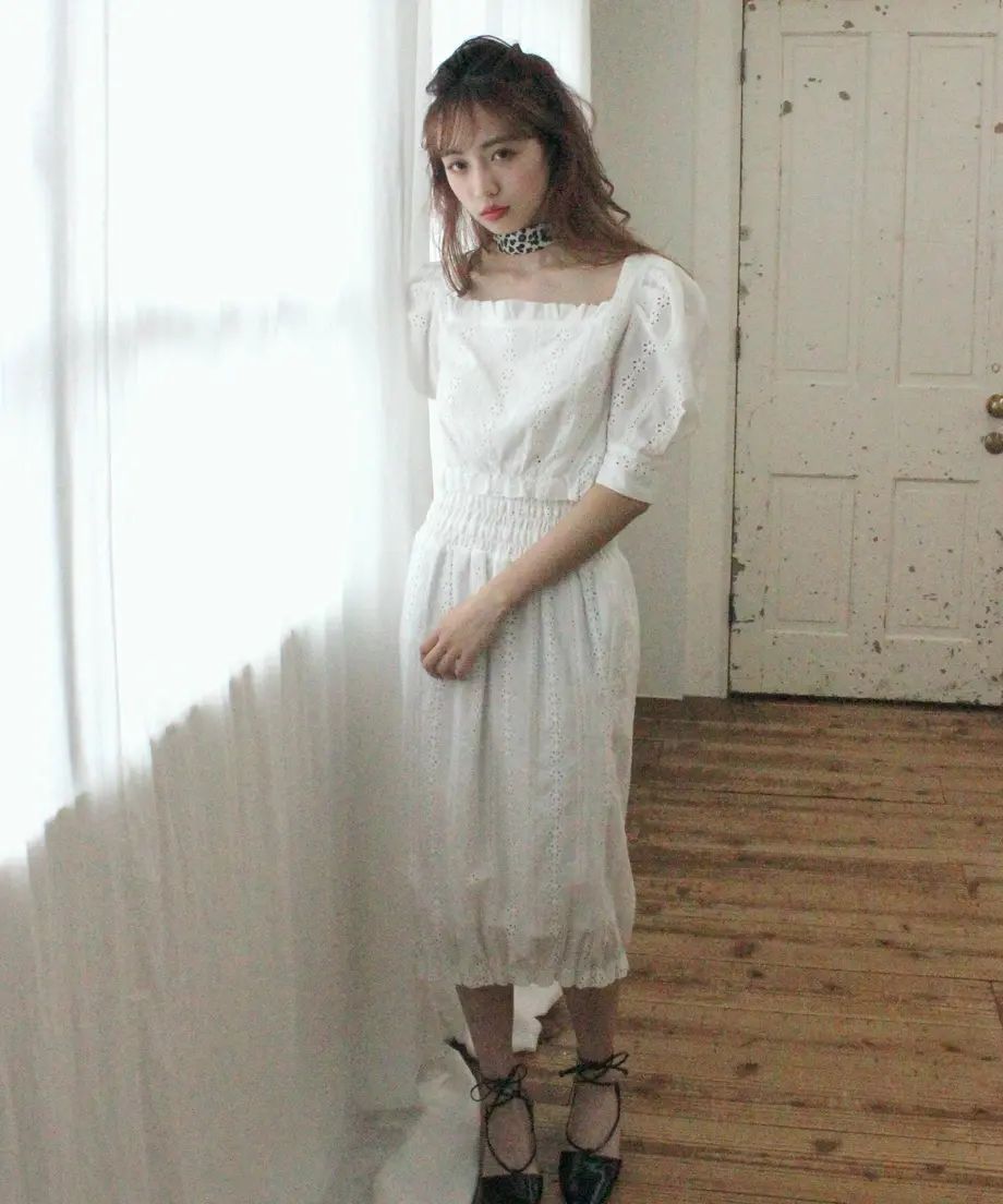 5db92ec4242d2d343c4de55f