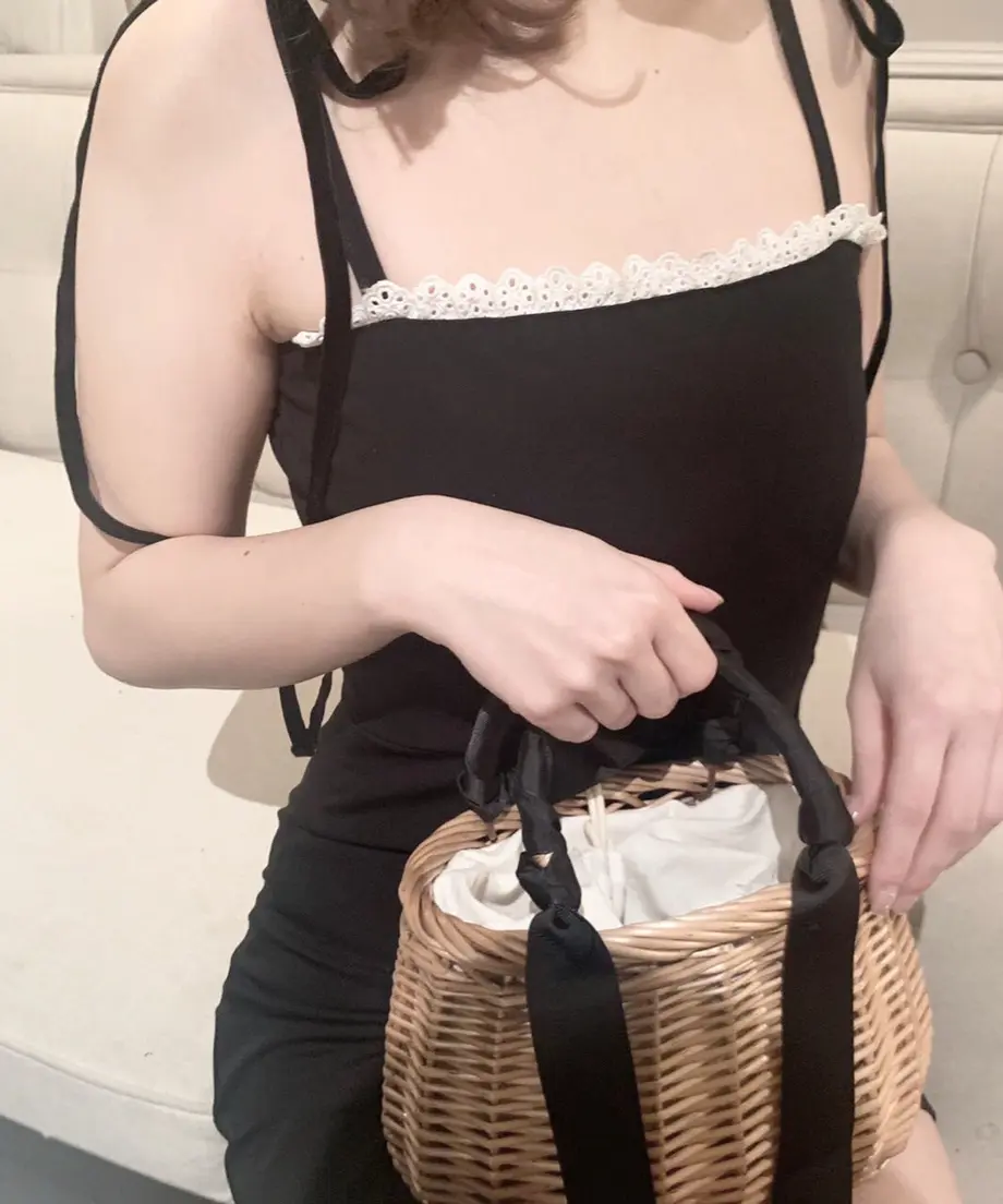6058098c9dbfee12e54a2fe8