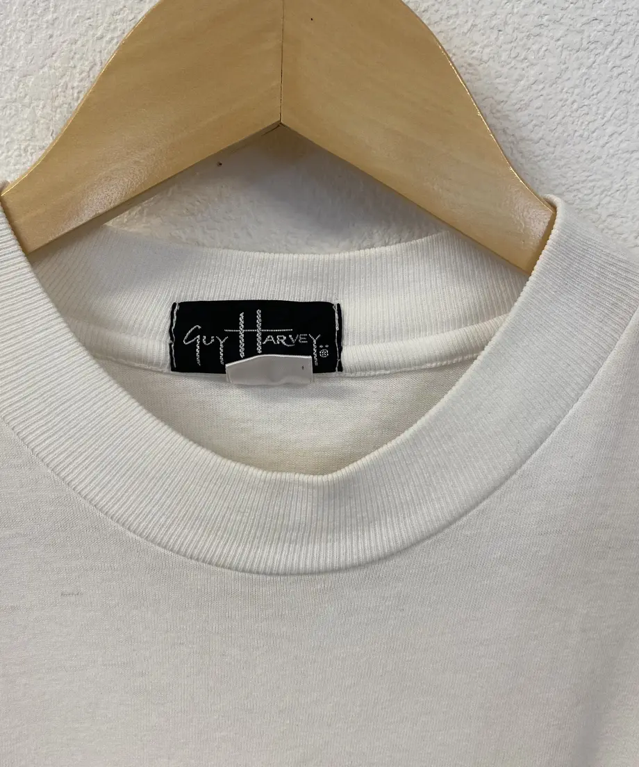 60b319bd8899be5b3125e387