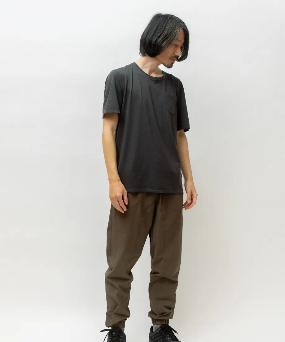 6221c7b323c2aa276cb4d578