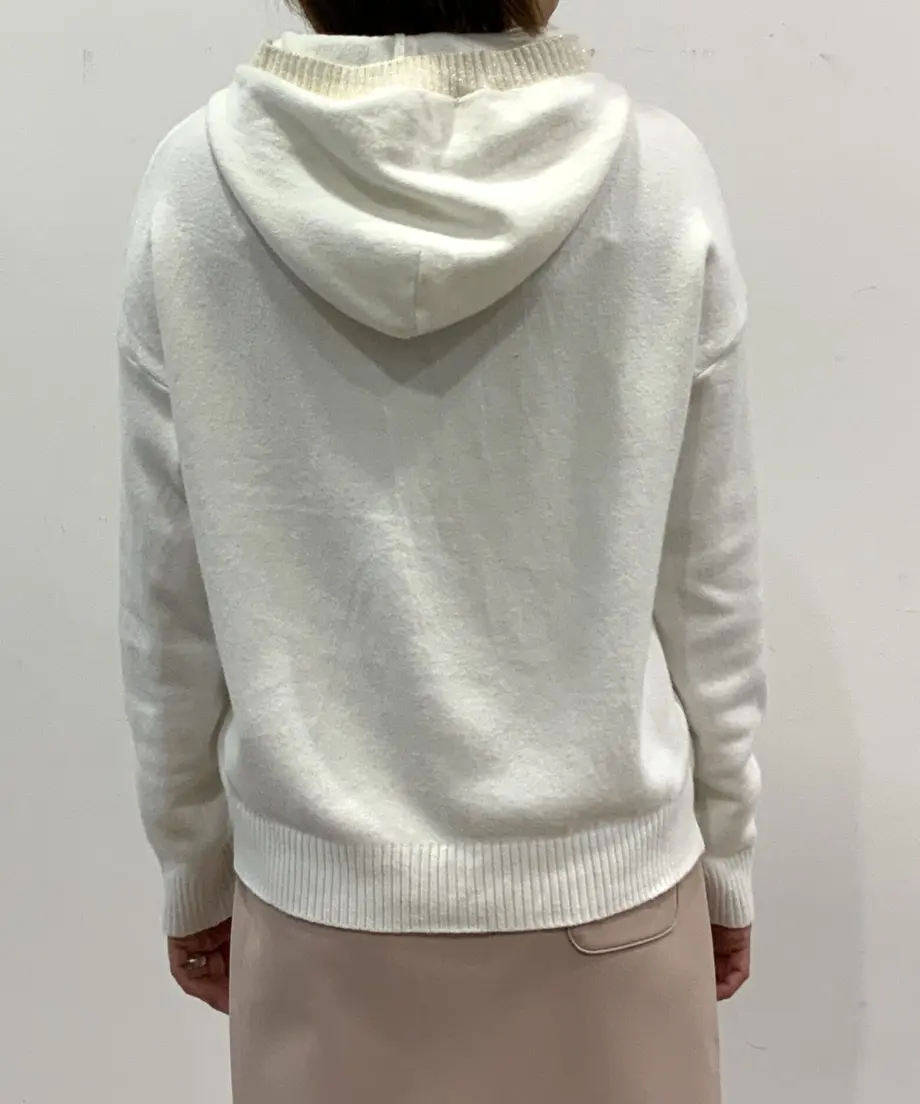 61b850fcc7258639d2a1aa41