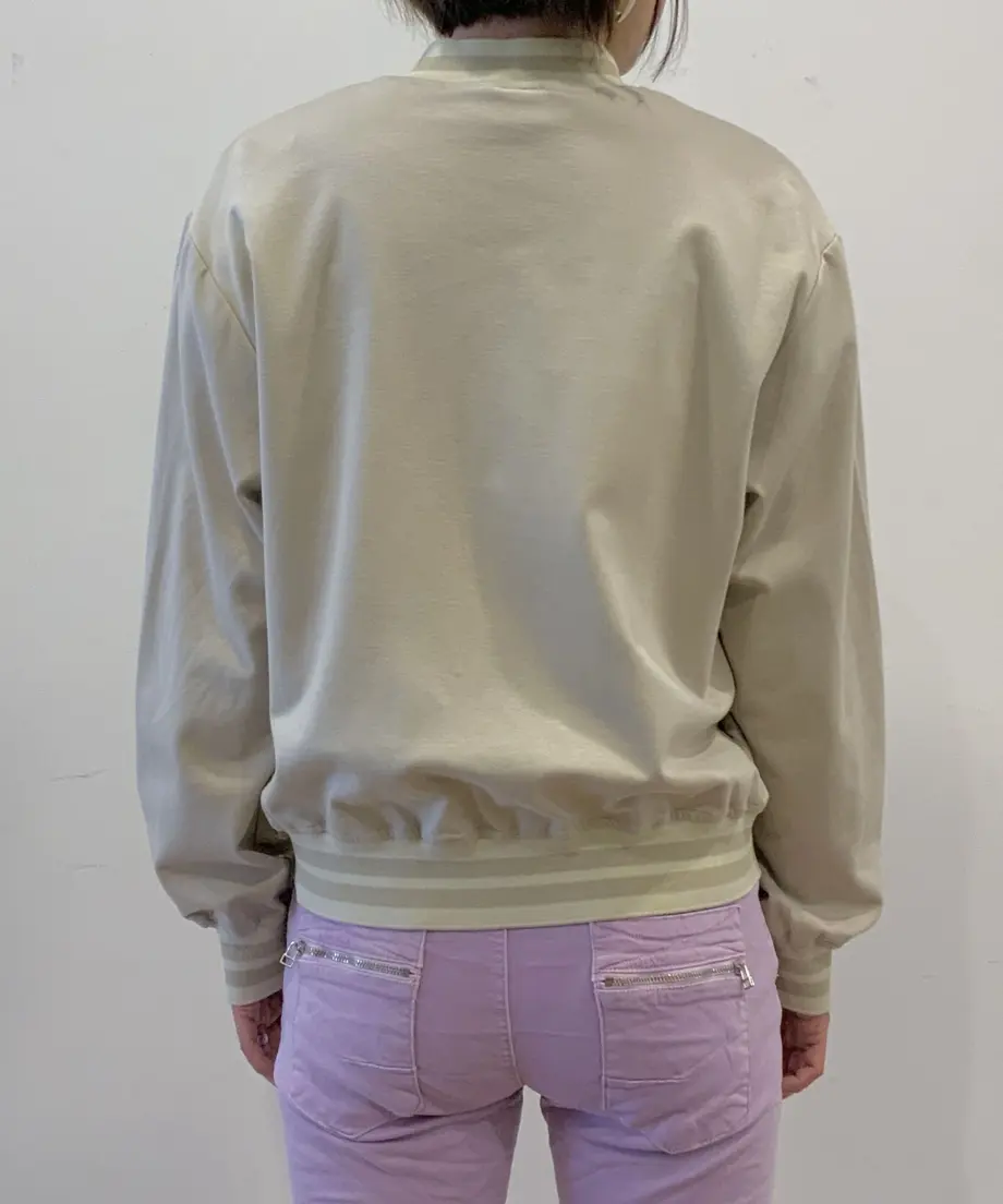 620cc805e859261d80bf2659