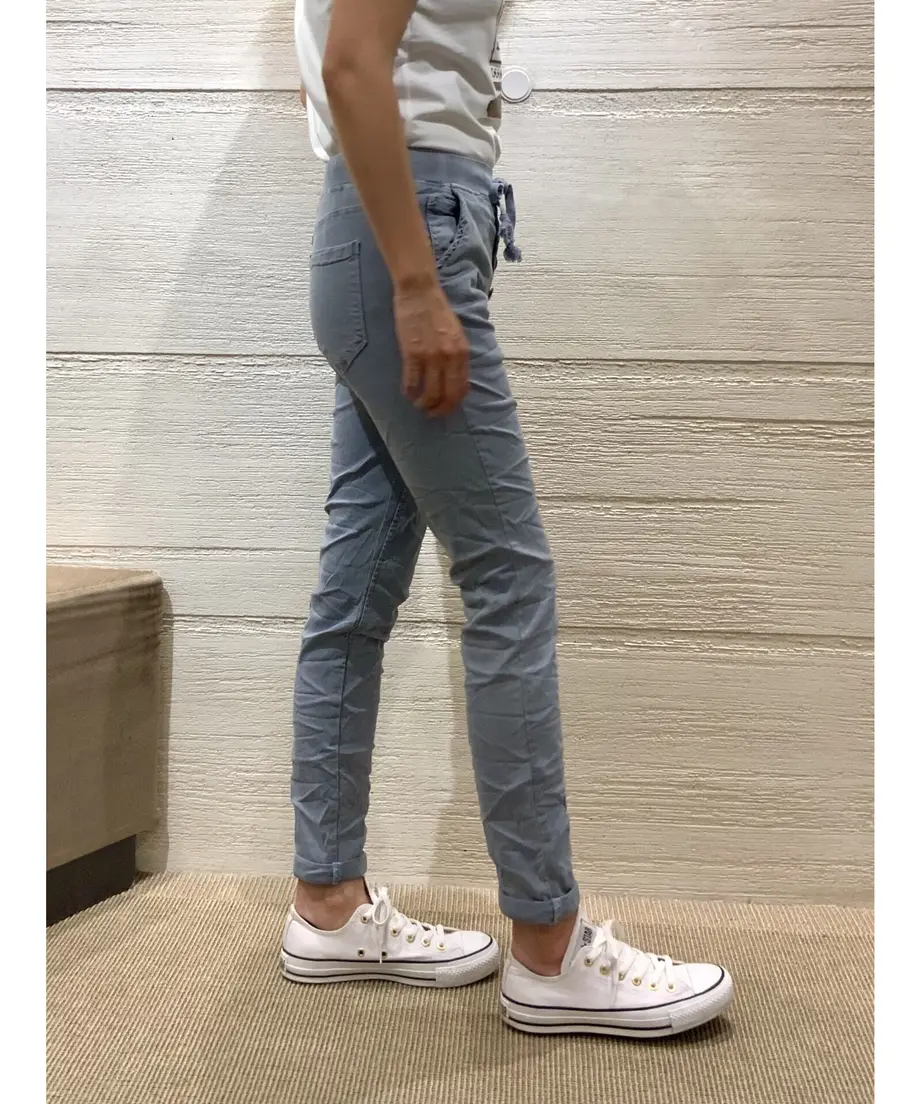 60698045d5e9c916c78c4730