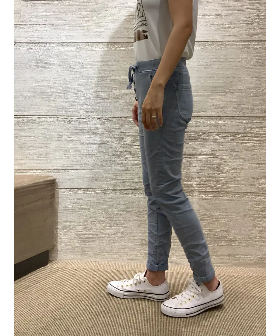60698045d5e9c916c78c4730