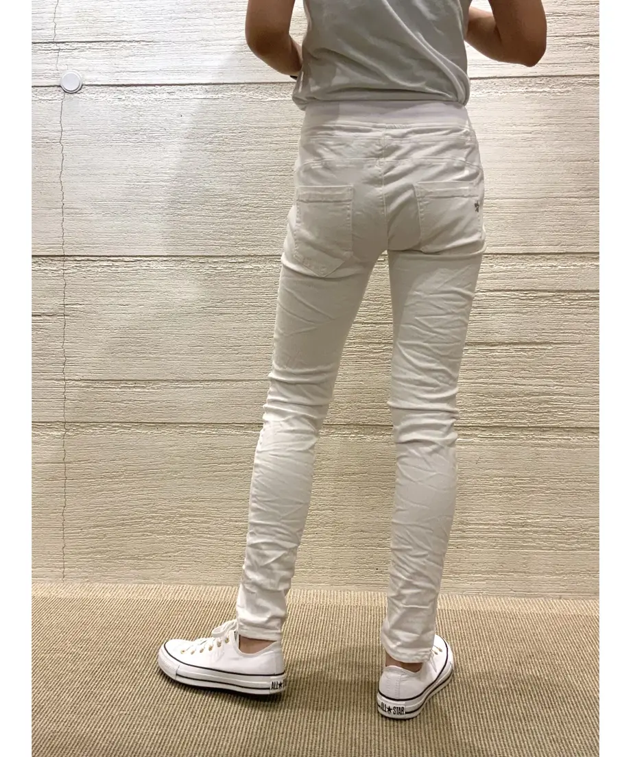 60681691230557308f6efcd2