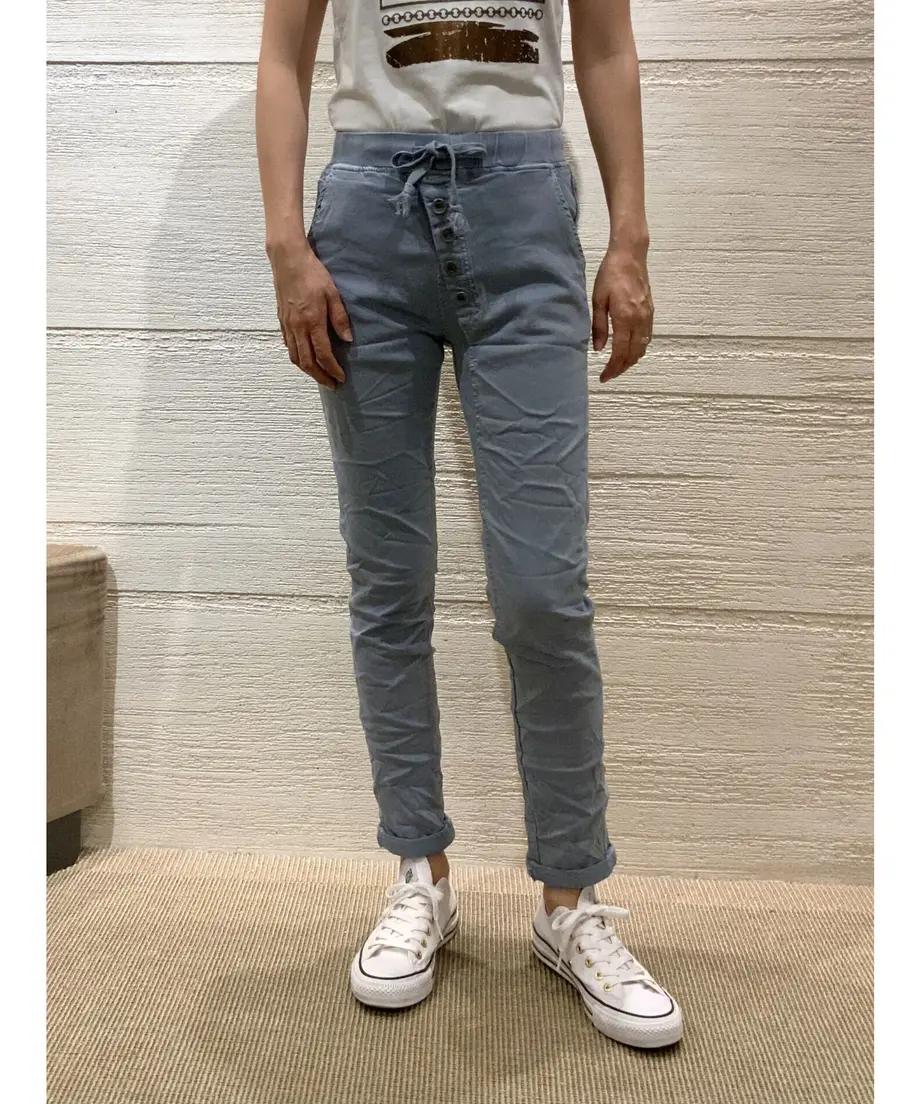 60698045d5e9c916c78c4730