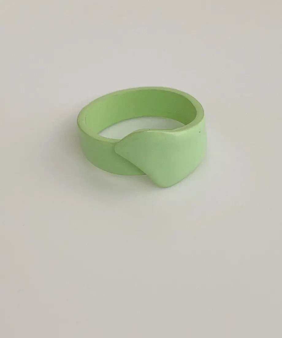 60c33e6e84ec6e09b205e7c5