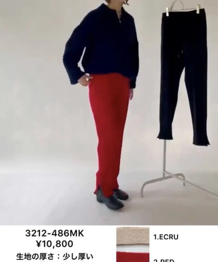 6148838aedf49f23aa050b4e