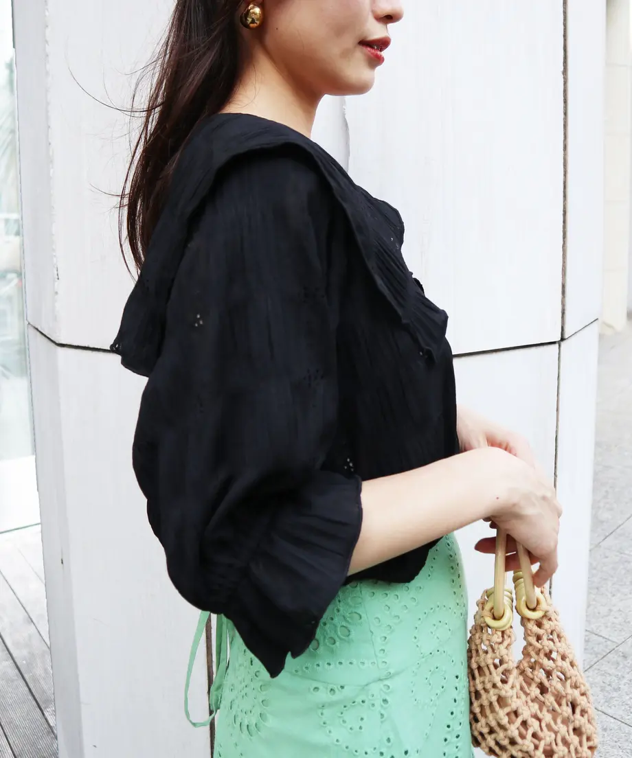 62b55225b1f1100b8250cae7