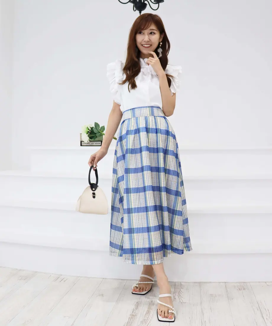 60b9a554a8755332d0bee26f