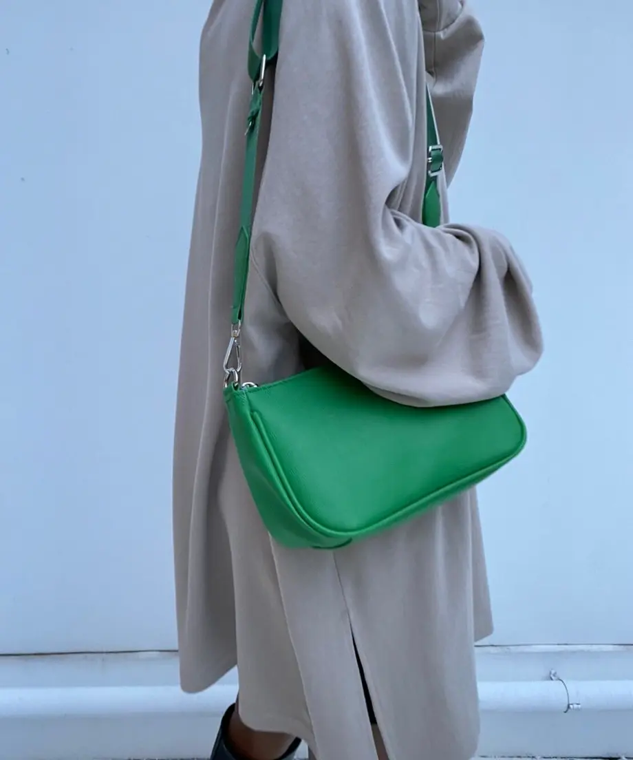 633e3aa14aed196a89d6dae9