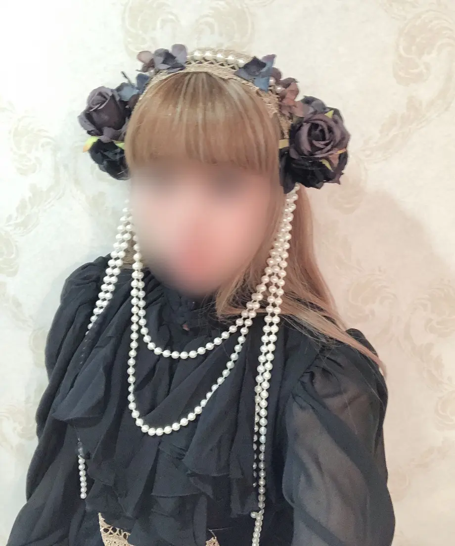 6156d93251244e3b5fde093c