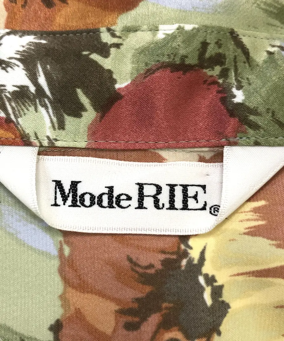 5e587a2796fa435e5228d65a