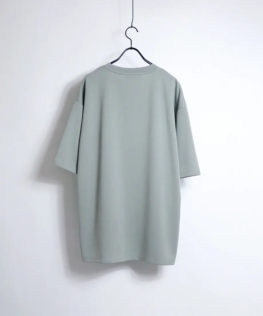 60b61049f8440a69616d39c4