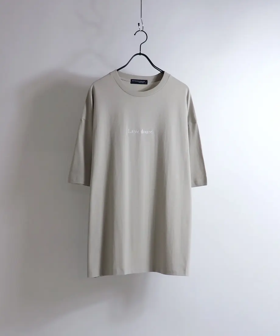 607e40cf935fcc294ca615a1