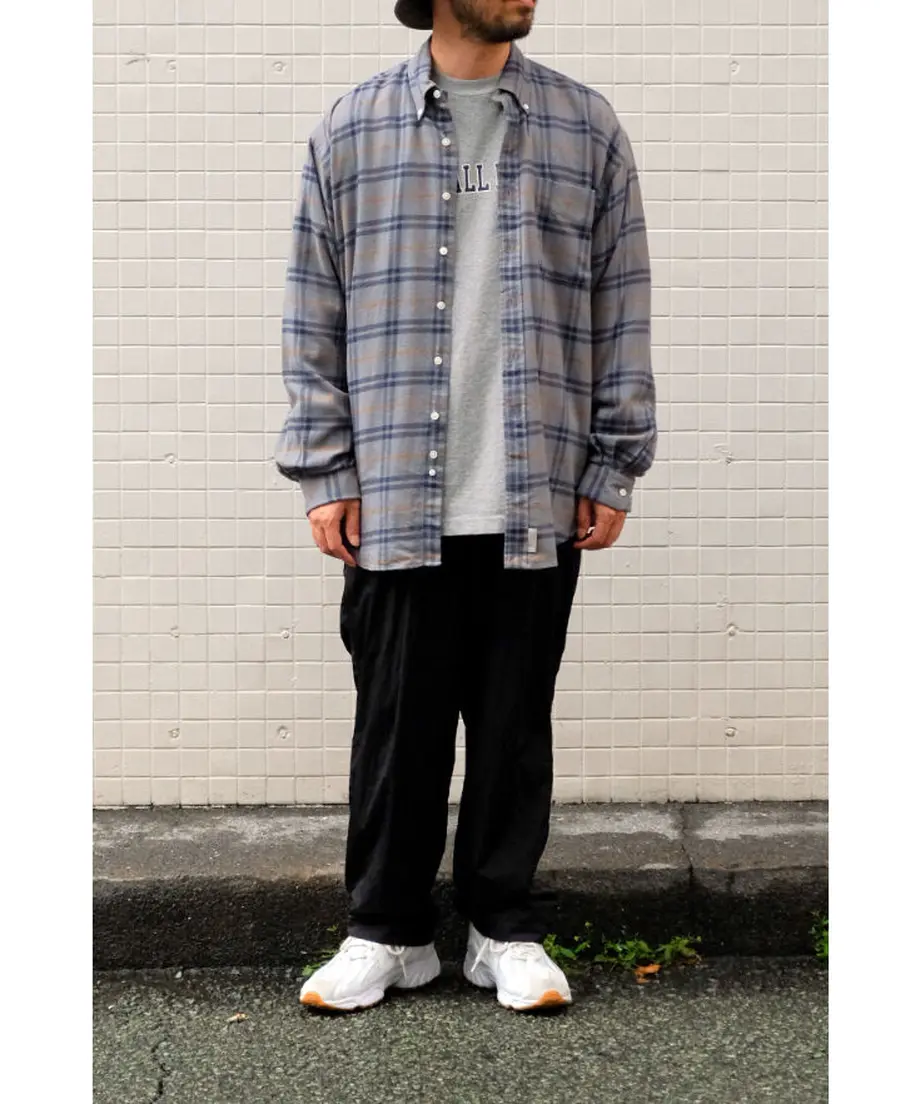 6121e05aa92a783660d31f70