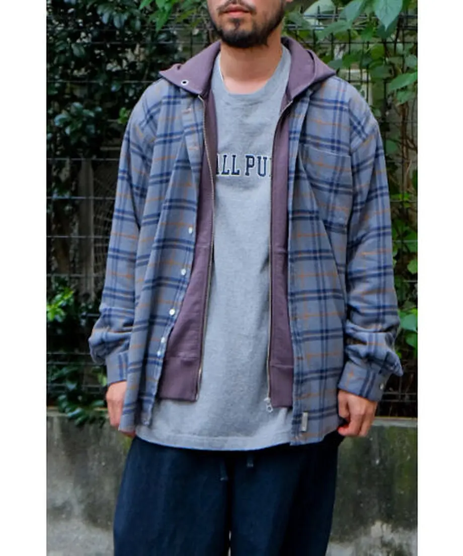 6121e5c0e49433554d3ee70d