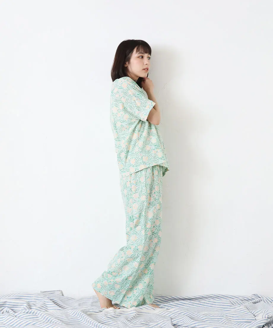 61382e60addb8404bc984ef1