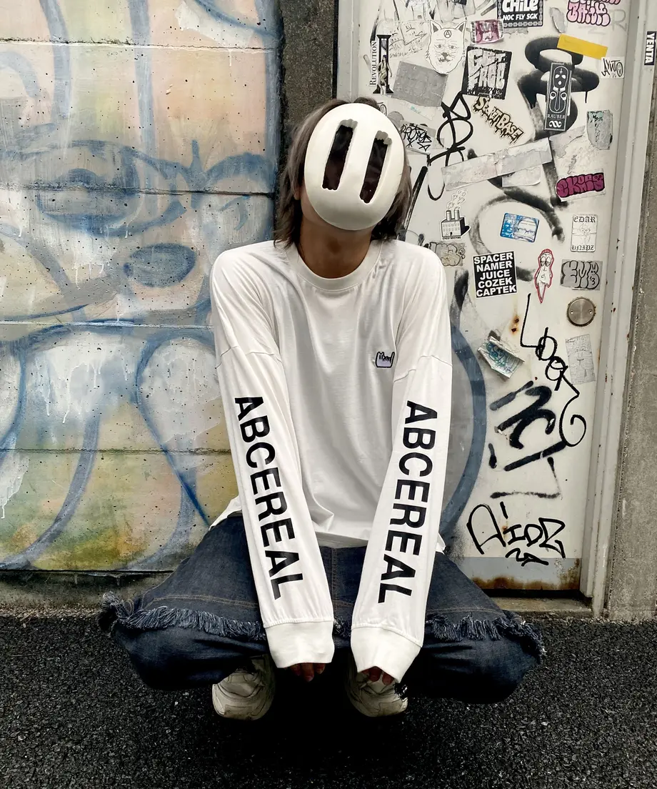 6152e9ec8c1a5b65bf7887e2