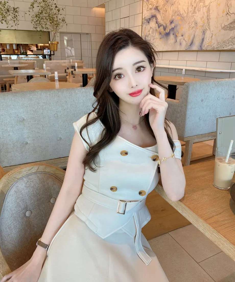 6219ff0e47a5342cb39ce03c