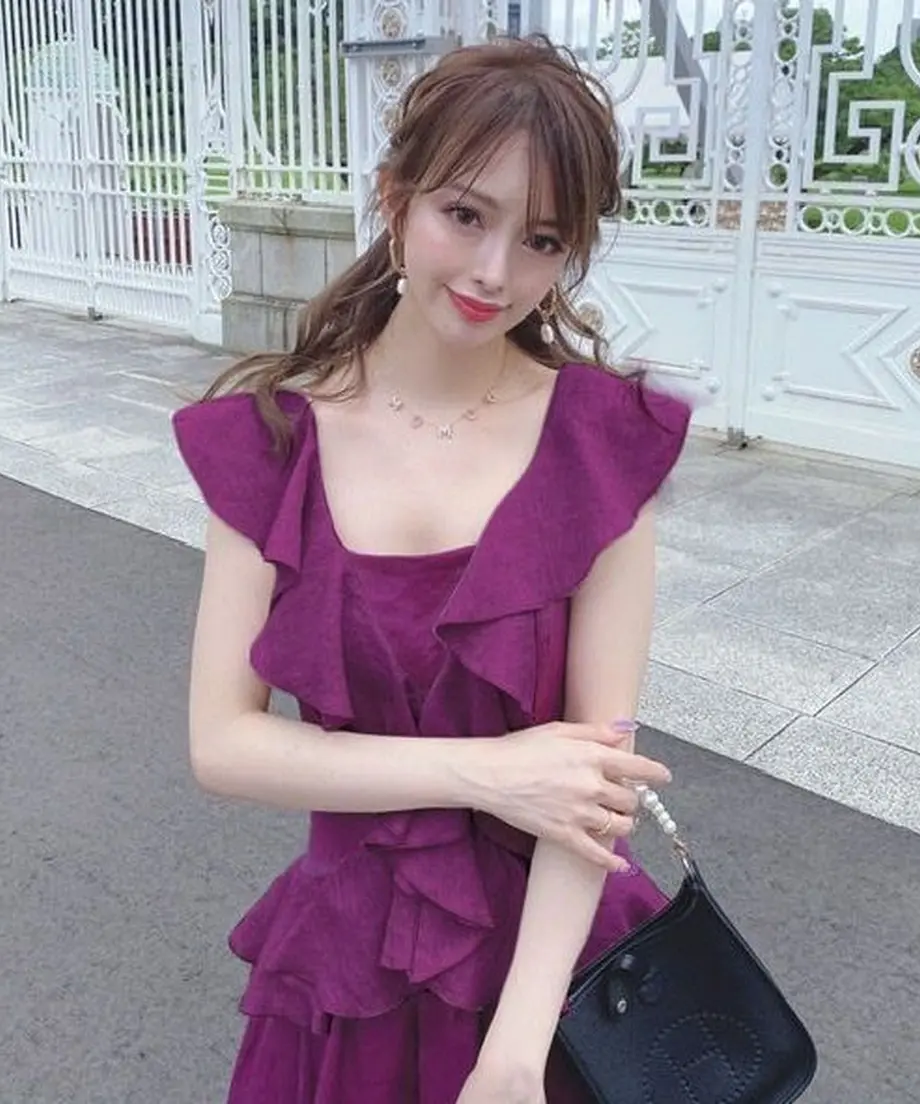 5f083d1fec8fd359ee44a24e