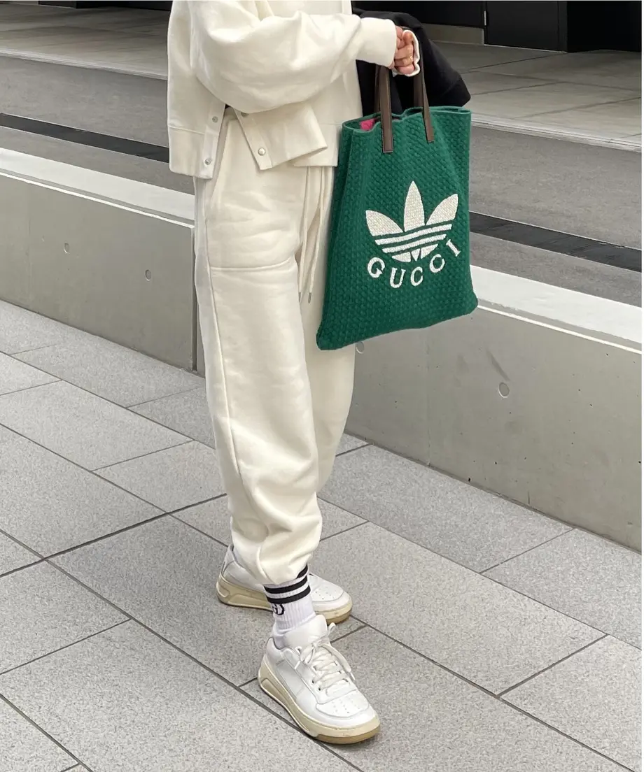 63c76657ce1bd20f29f606ef