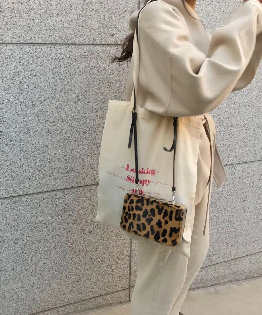 5bcd5abe5496ff58a30010ba
