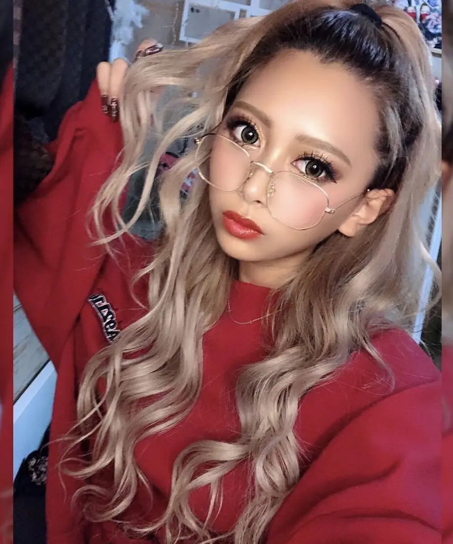 5c594df3c2fc286780bfc96e