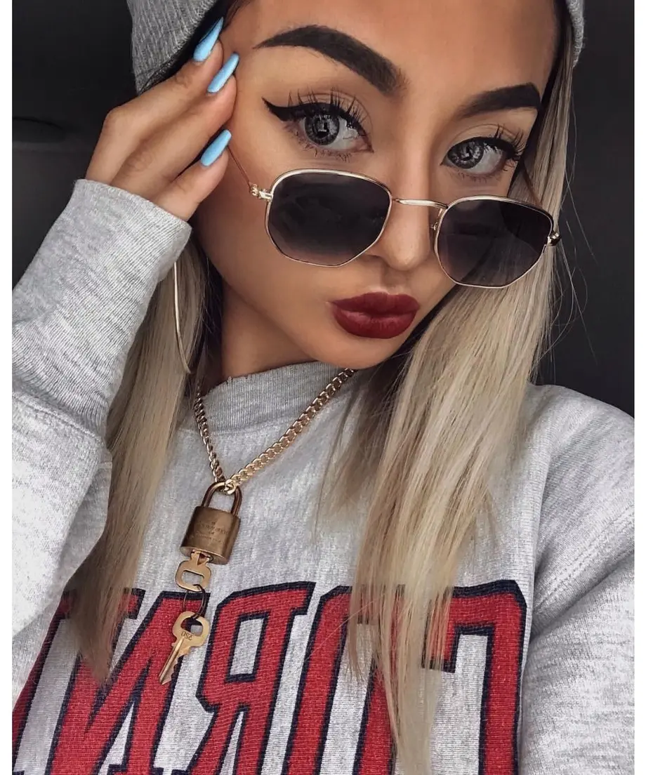 5c594df3c2fc286780bfc96e