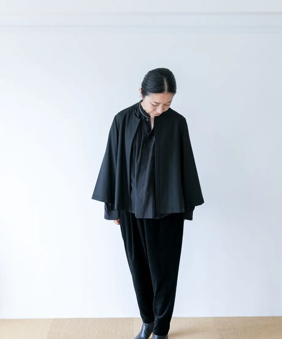 6114a455e494336f6e919940