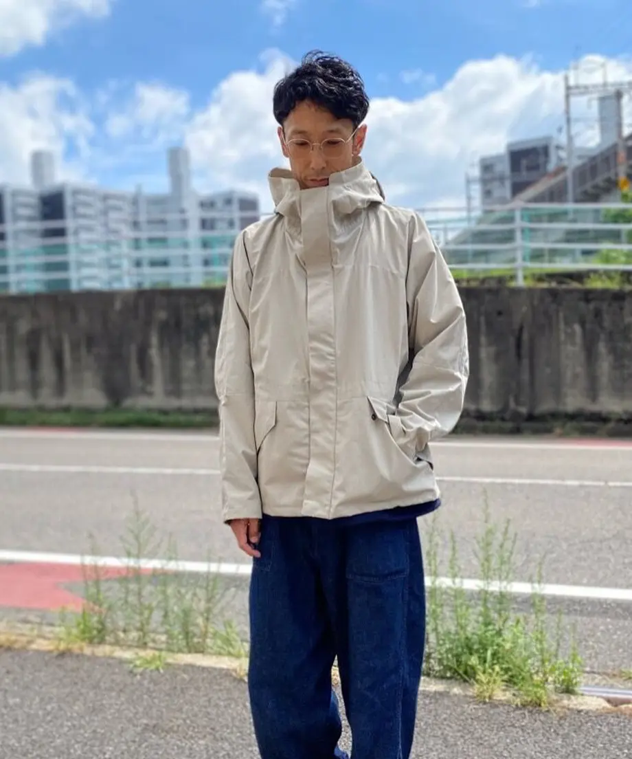 6219a7b0e3bbd16d4a3696d5