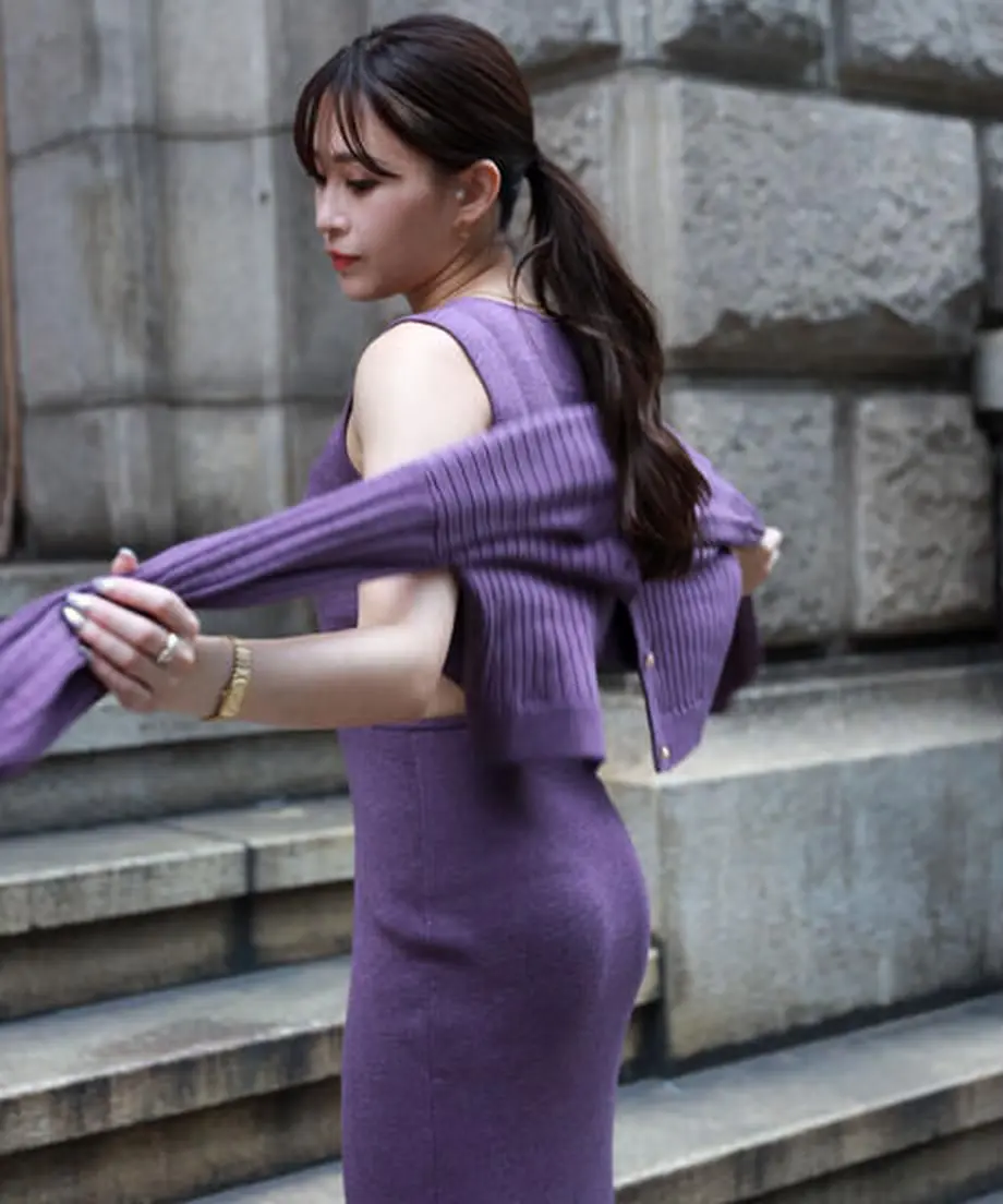 6333fb744ff8c26f8a306d63