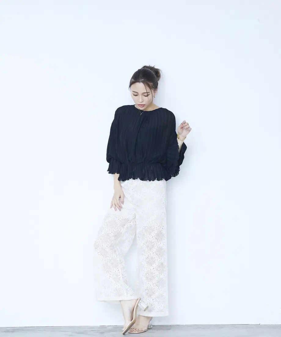 6010dee86e84d5798fe617ad