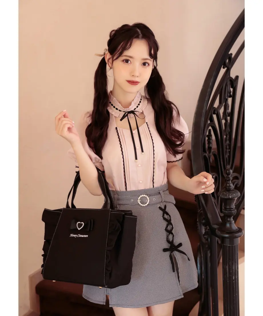 60d4521dcfcd946ec3dc7b25