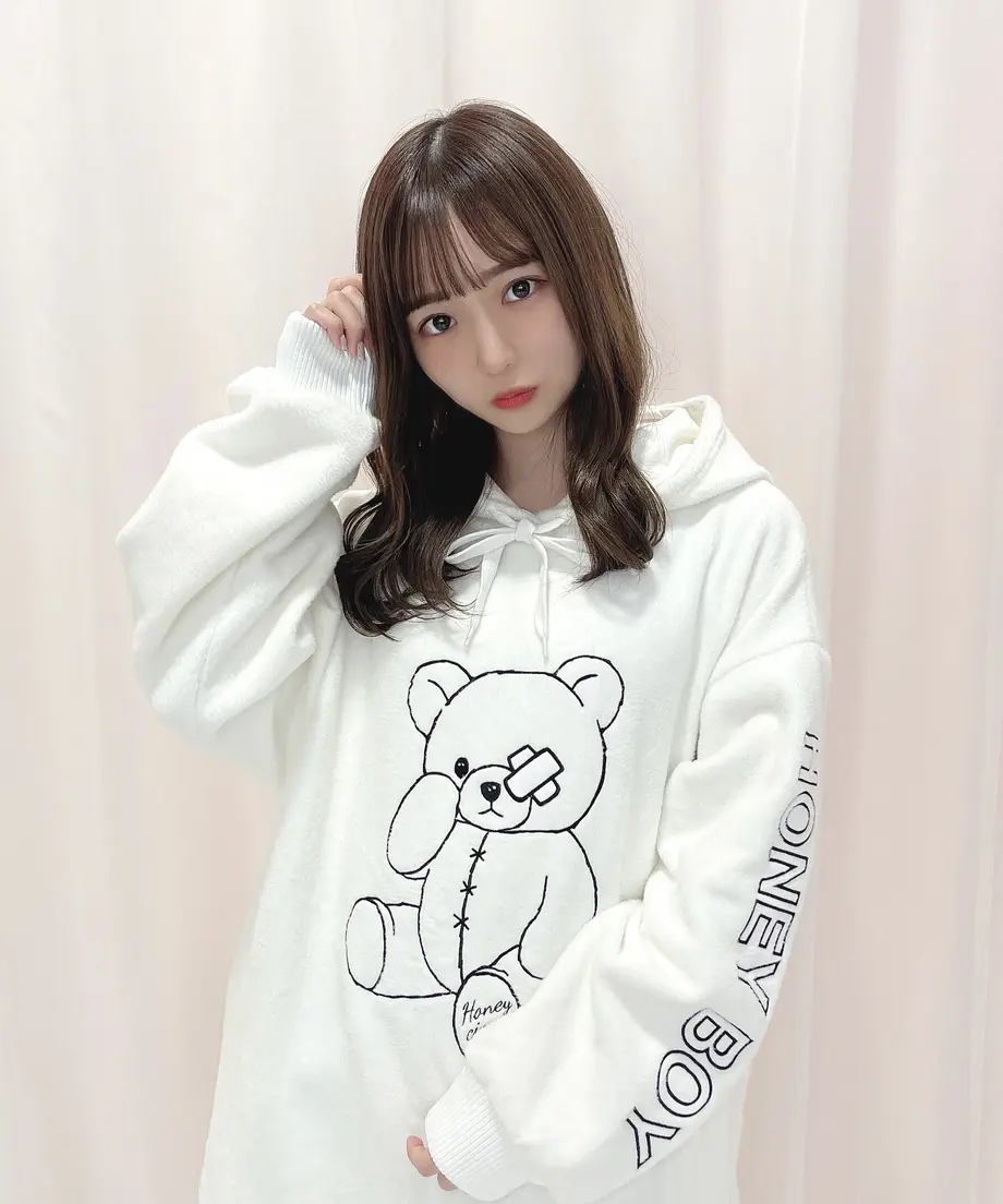 613aeb9ee406b809bc7b5d61