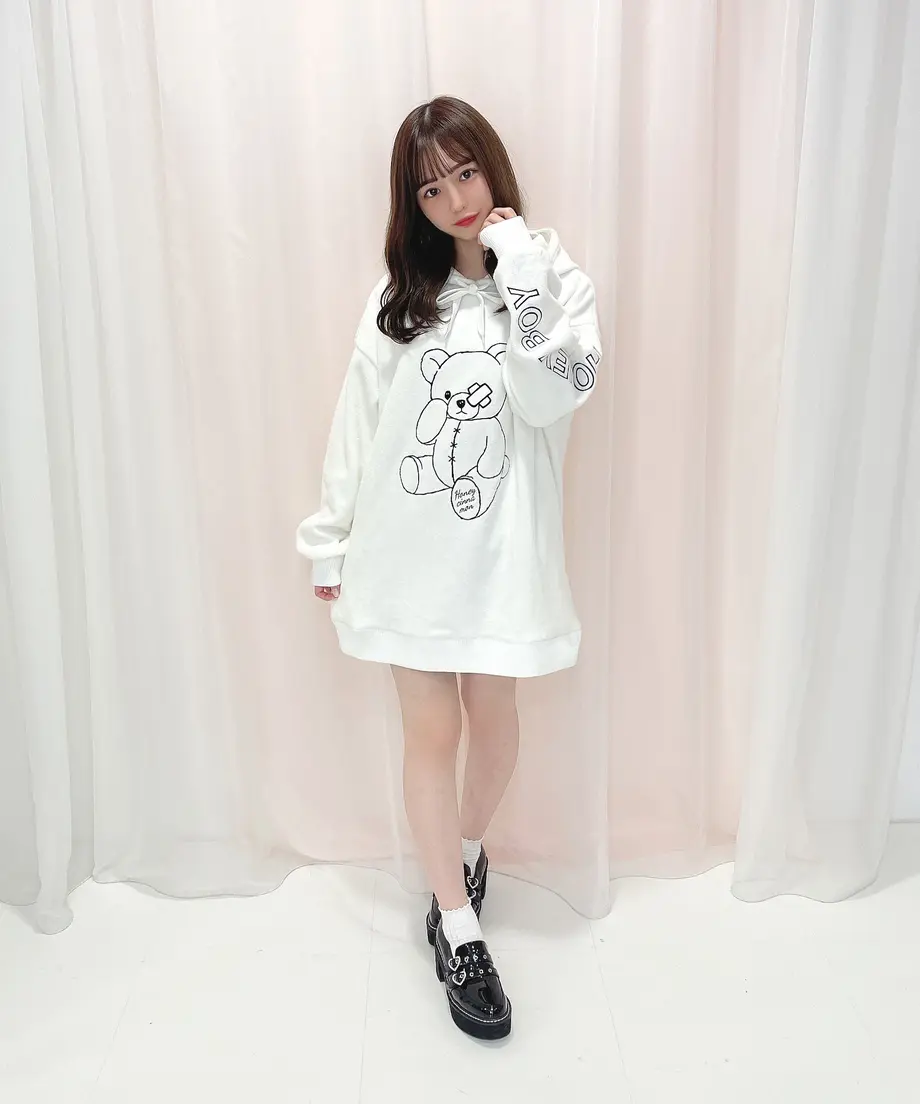 613aeb9ee406b809bc7b5d61