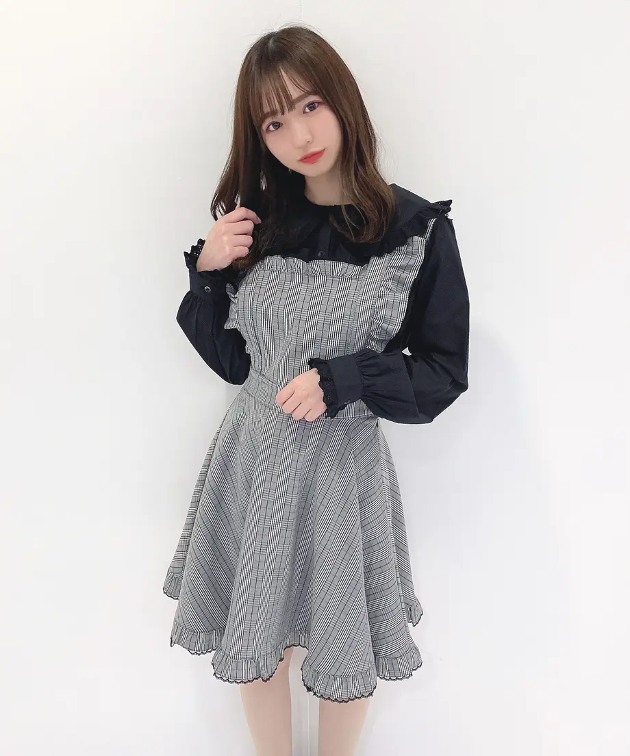 5fc9c7c7935fcc6b9ac4723b
