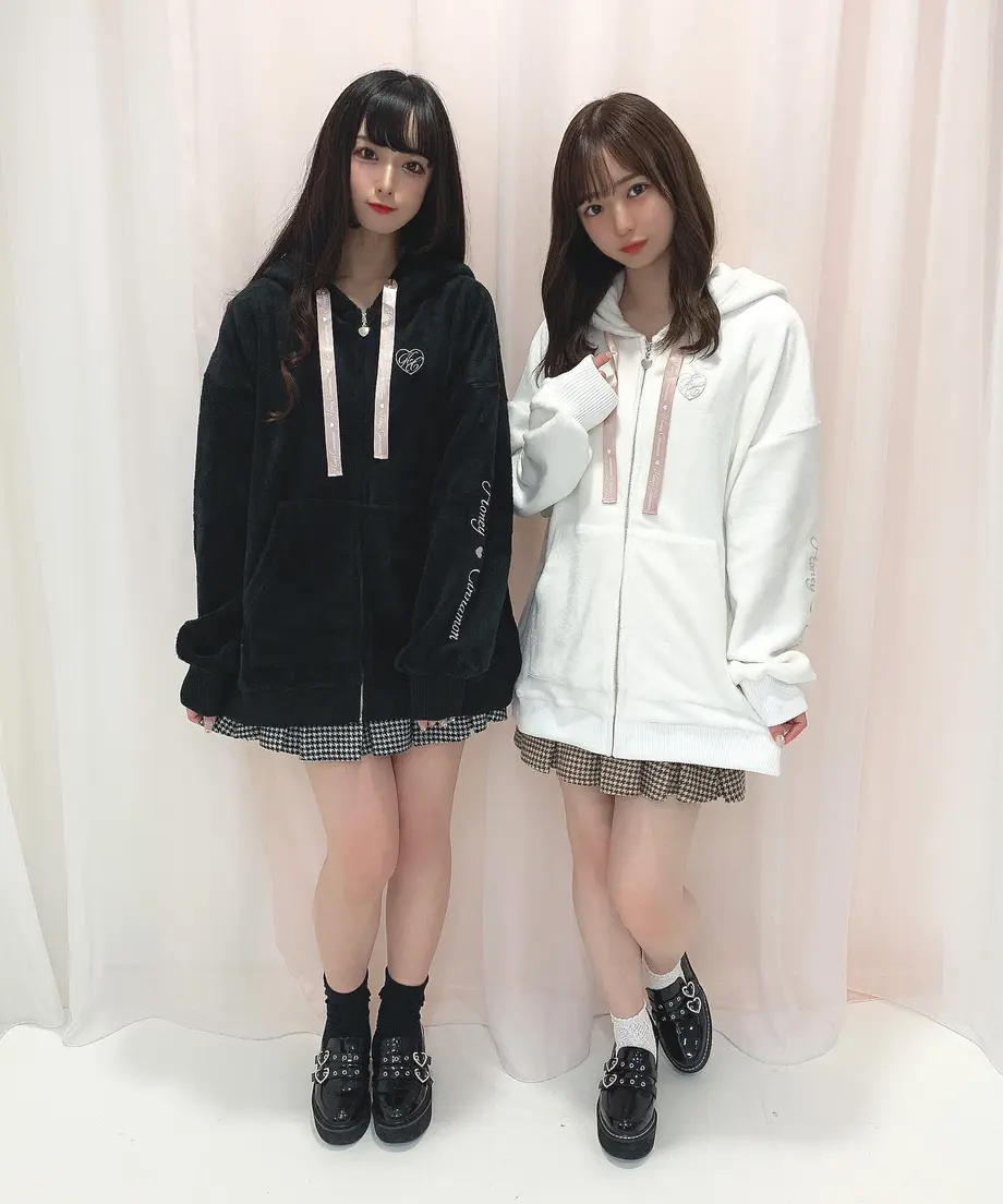 613aeb9ee406b809bc7b5d5c