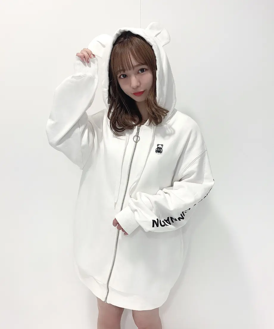 60b054ec838d344f5d2d31fe