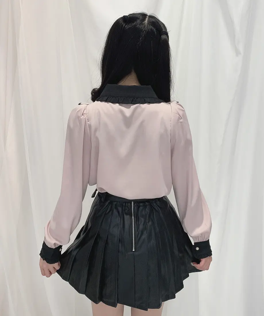 60d4521dcfcd946ec3dc7b22