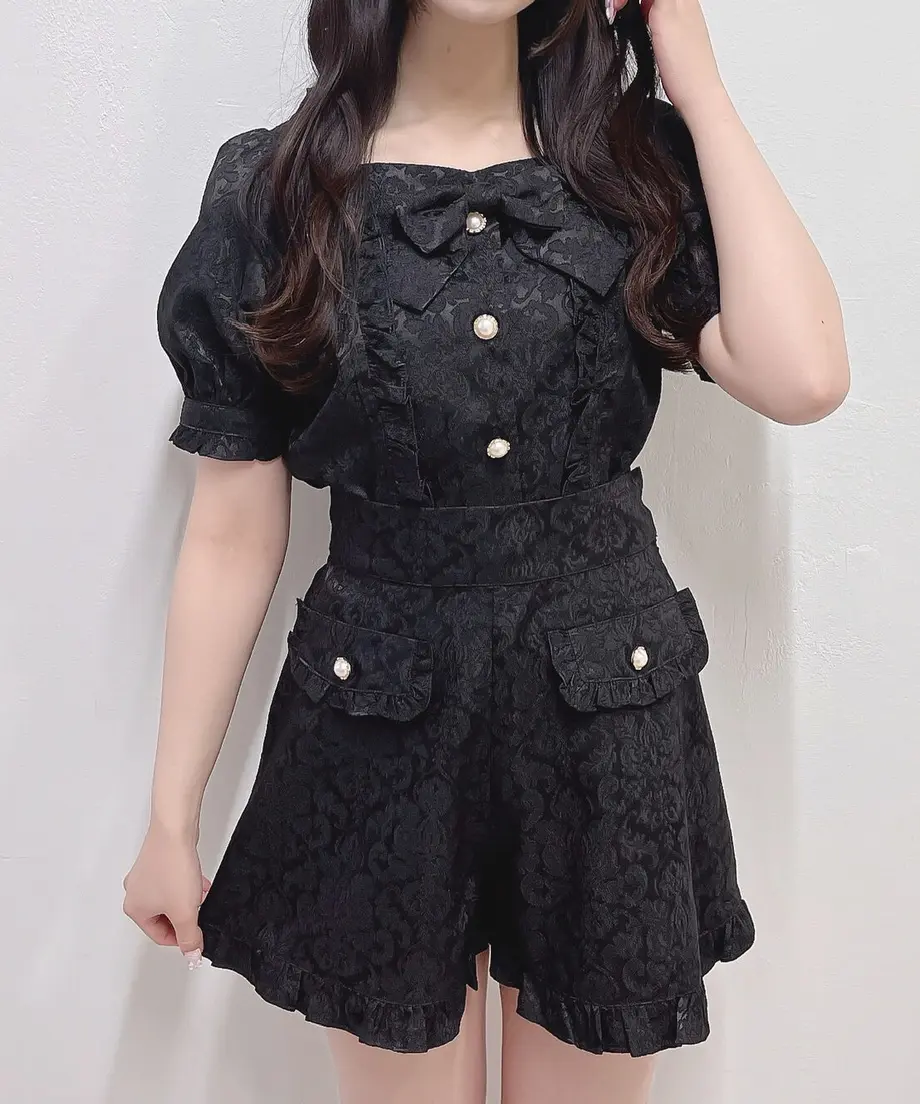 62787c54e3bbd1672087ce4a