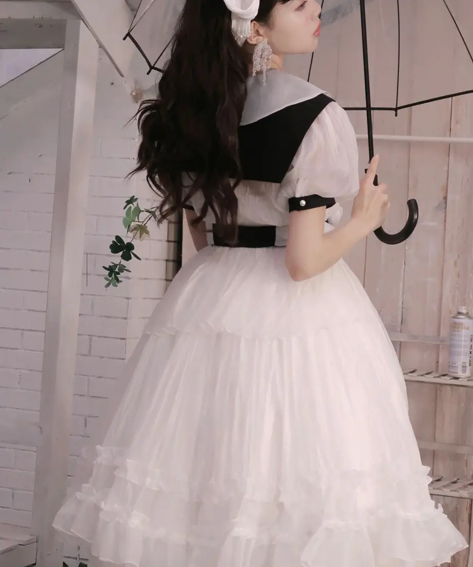 62b3aefdf405a1151bdd516b