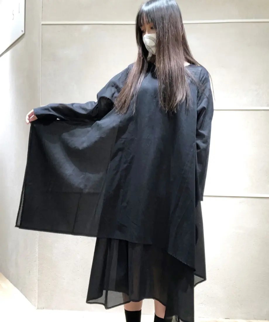 6057276a9dbfee2ef64a3869