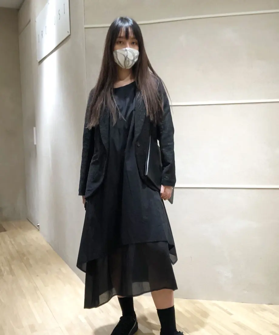 6057276a9dbfee2ef64a3869