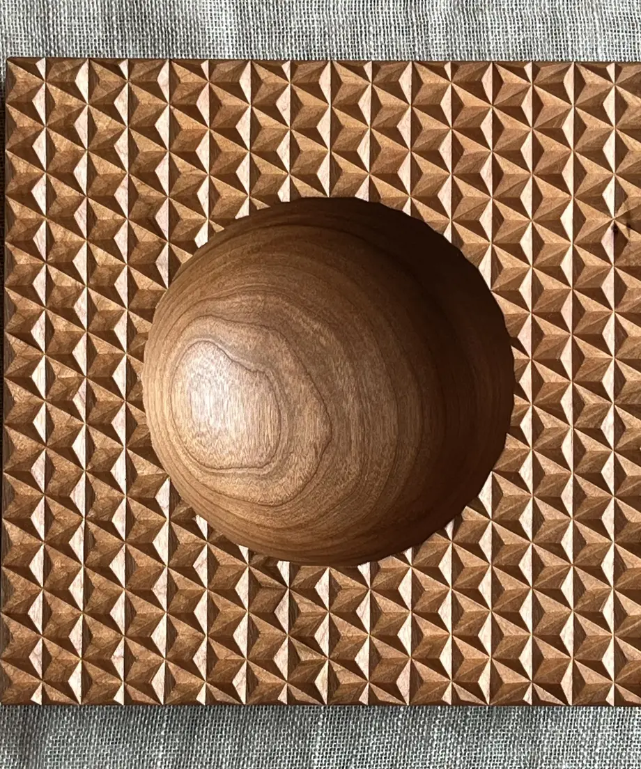 6327e0b9a74e33184709e128