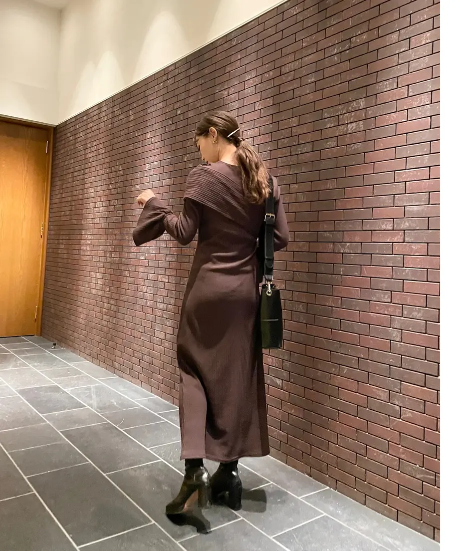 61c942ef7398915e14eb420e